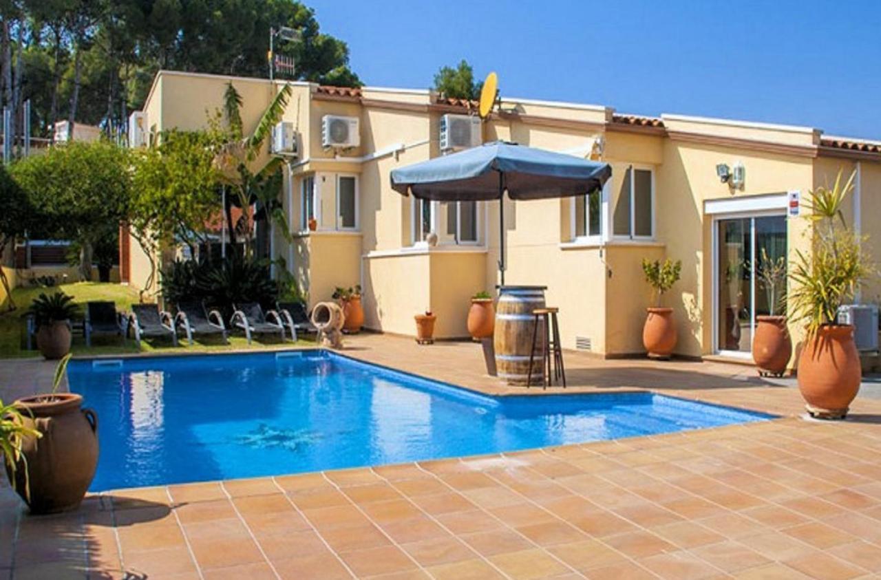 Villa R88 Casa Alegre Segur de Calafell